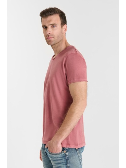Camiseta cuello pico OBRIBS rosa | comprar ahora