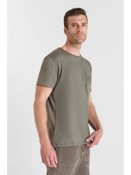 Camiseta cuello redondo NAIA verde | comprar ahora