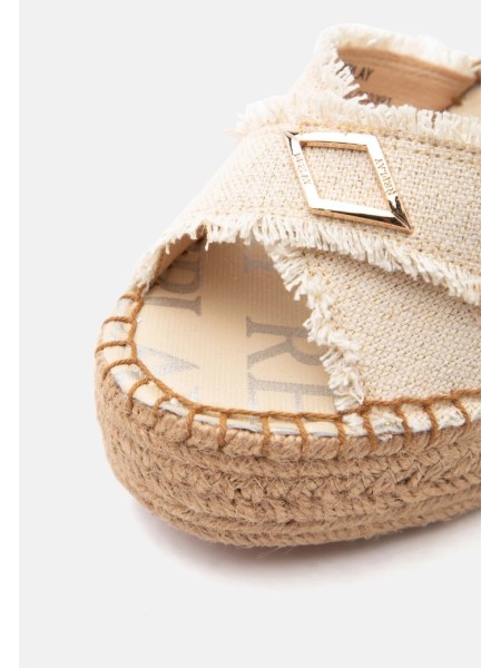 Sadalia con cuña JESS CROSS beige