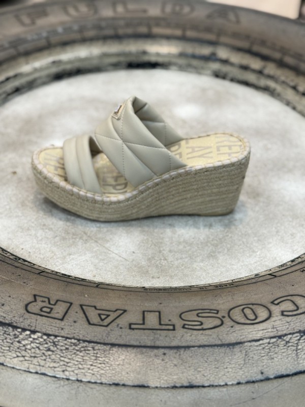 Sandalia SUSAN PADDED BEIGE CLARO