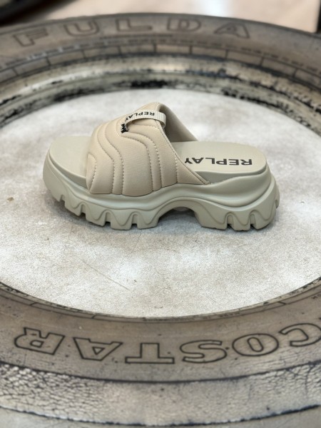 Sandalia JUYCE SLIDE BEIGE CLARO