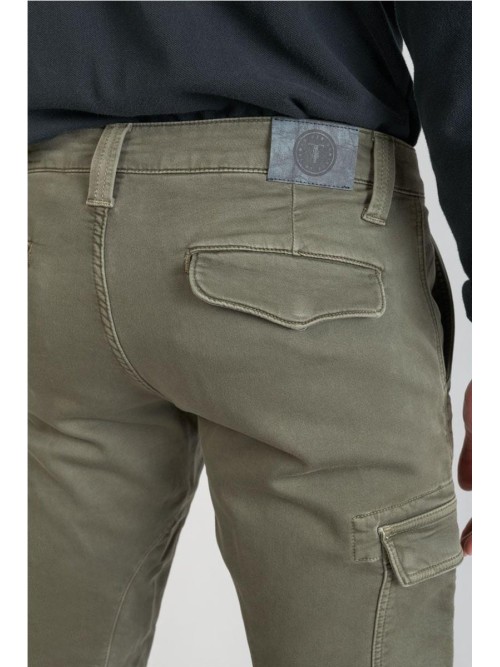 Pantalón jogger KOGE caqui | comprar ahora Pantalón jogger KOGE caqui | comprar ahora