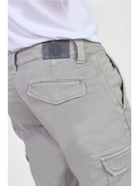 Pantalón jogger KOGE gris claro | comprar ahora