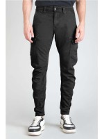 Pantalón cargo KOGE arqueado NEGRO