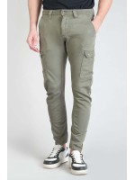 Pantalón cargo KOGE arqueado VERDE CLARO